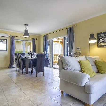 Villas Guzman - Pitufos Villa
